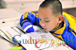 7岁男童因患怪病智商超群精力旺盛(图)