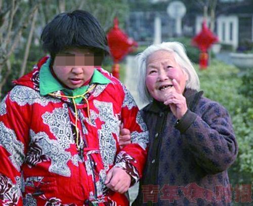“我要是走了，她怎么办？”(图)